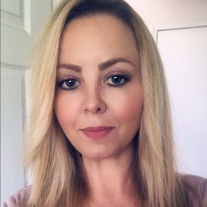 Meet your Posher, Stacie